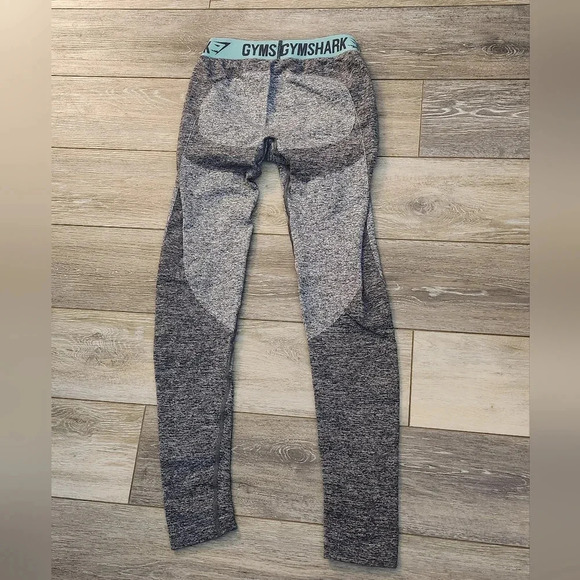 Gymshark grey workout leggings size small - Picture 2 of 5